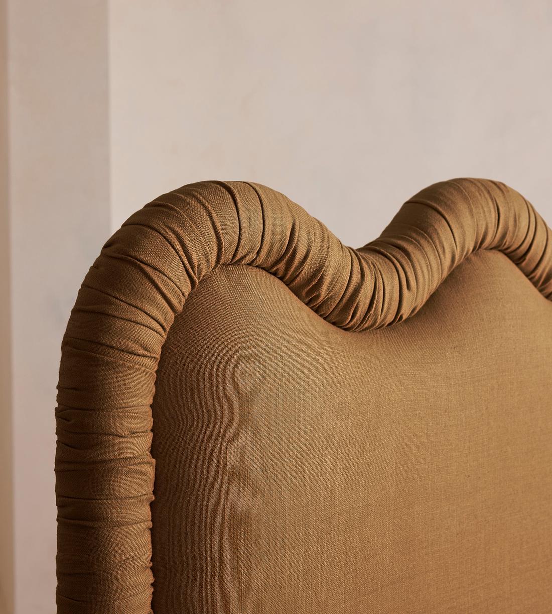 Tristan Bed - Queen - Linen - Ochre - US - Images - Image 3