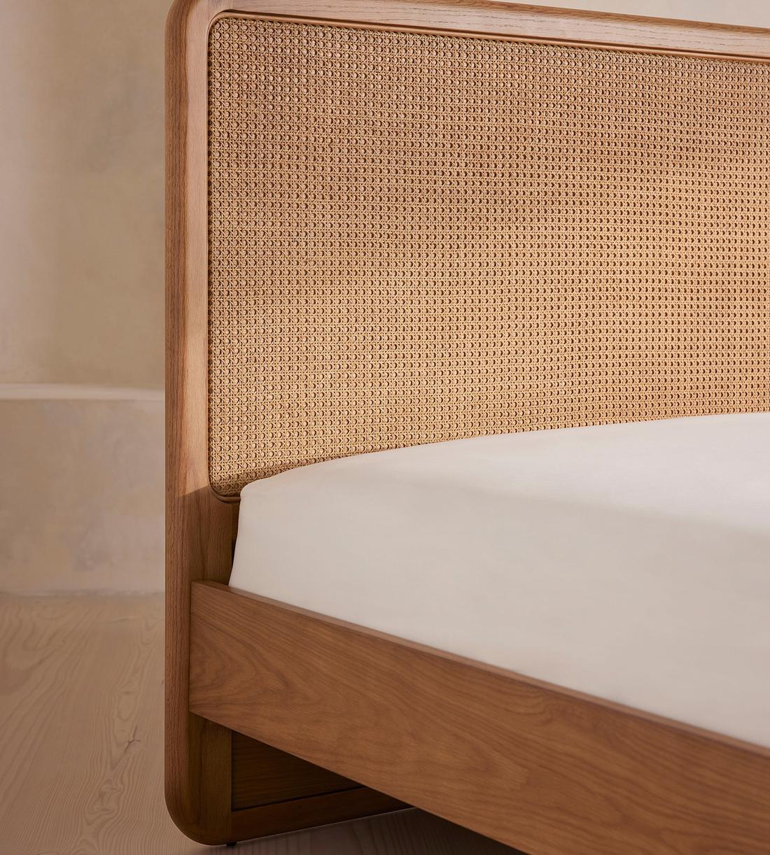 Oscar Cane & Oak Bed - King - US - Images - Image 6