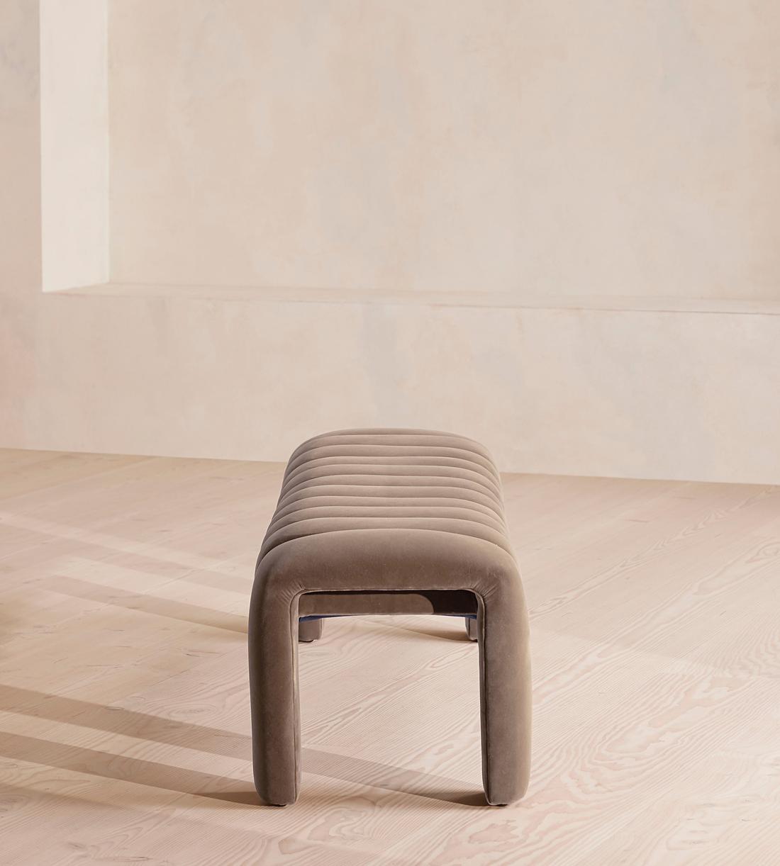 Willis Bench - Velvet - Taupe - Images - Image 3