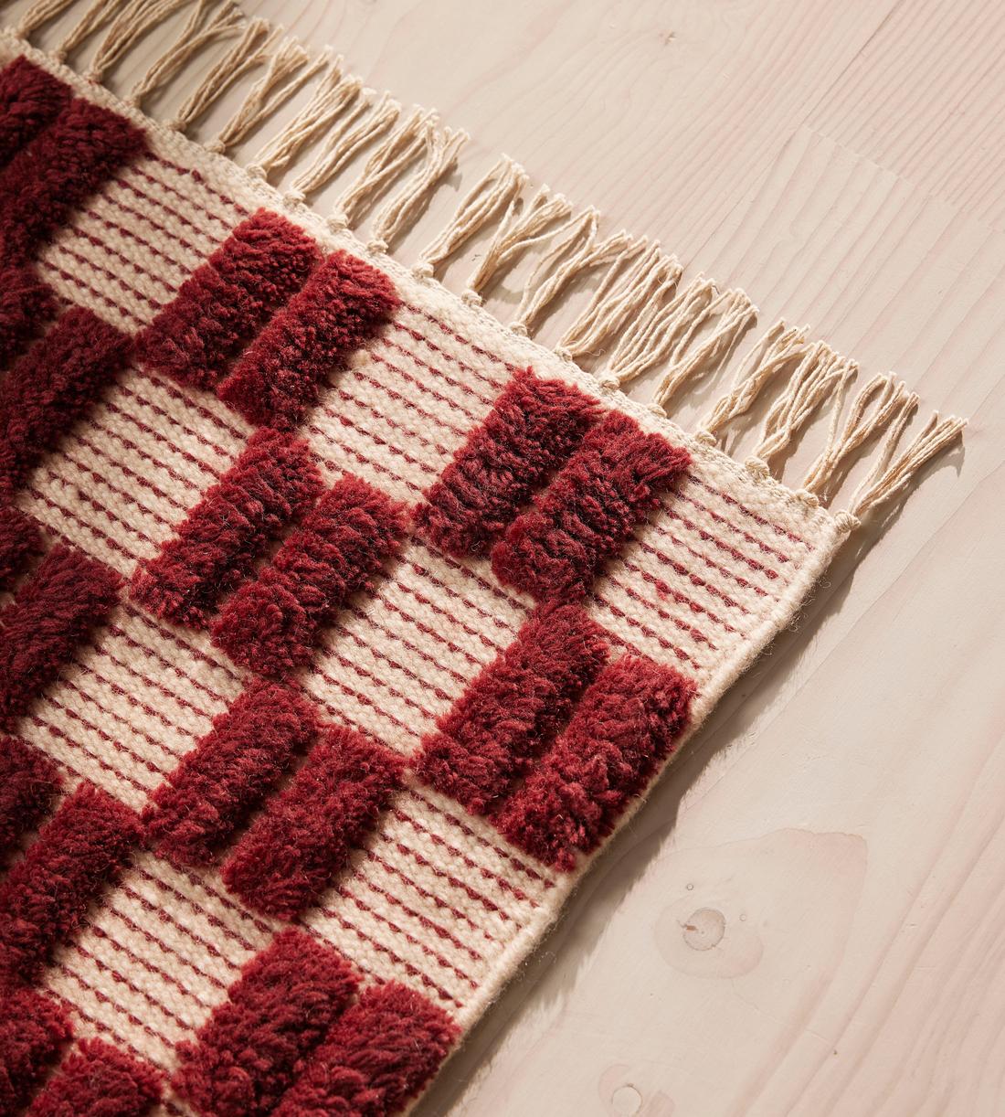 Claudius Rug - 270 x 360cm - Images - Image 4