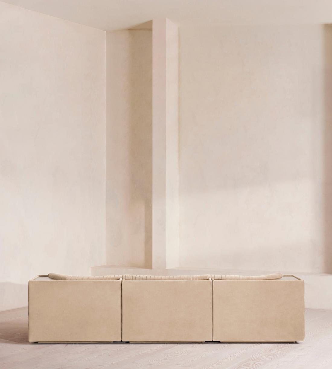 Hamish Modular Sofa - Four Seater - Velvet - Porcelain - Images - Image 4