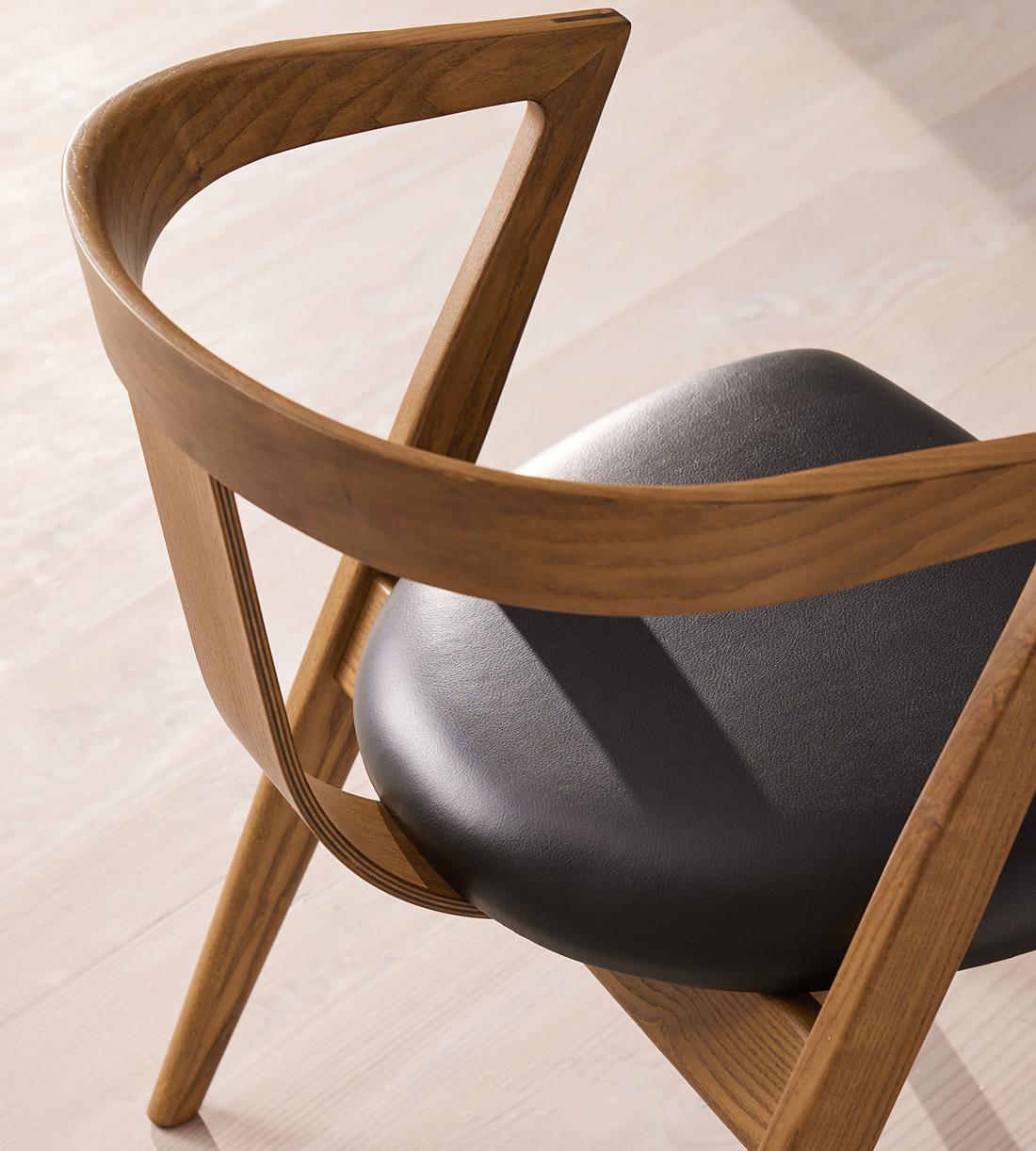 Edwin Dining Chair - Black Leather - US - Images - Image 5