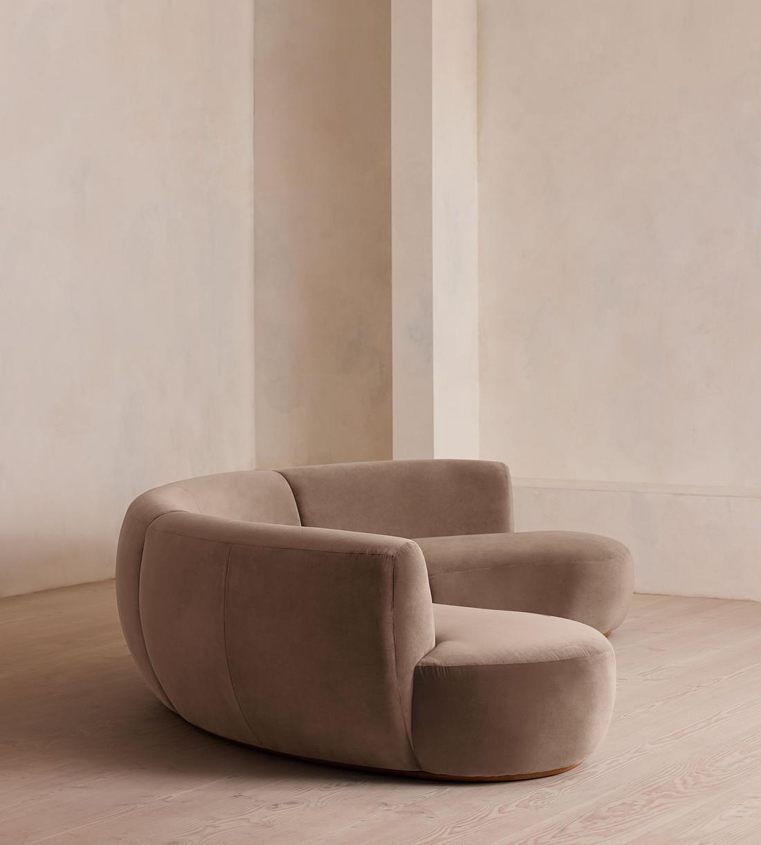 Aline Serpentine Sectional Sofa - Four Seater - Taupe Velvet - US - Images - Image 3
