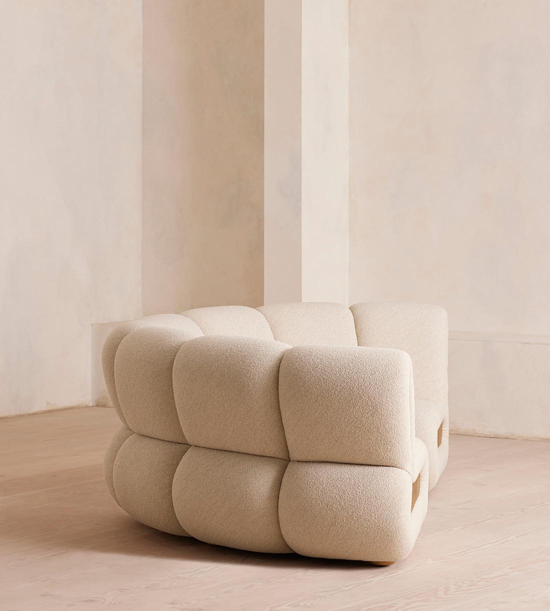 Noelle Modular Curved Sofa - Four Seater - Boucle Natural - Images - Image 3