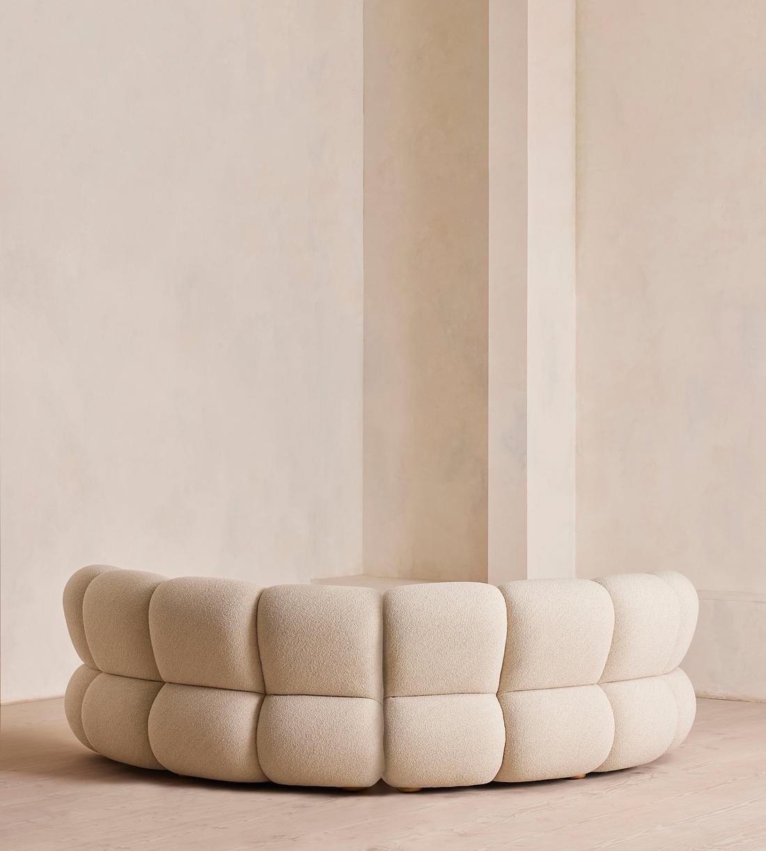 Noelle Sectional Curved Sofa - Four Seater - Boucle Natural - US - Images - Image 4