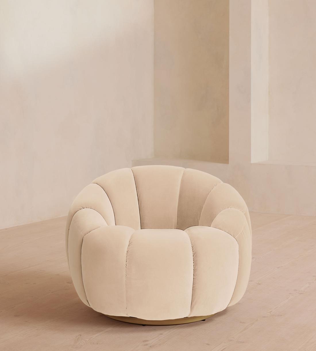 Garret Armchair - Velvet - Porcelain - Listing - Image 2