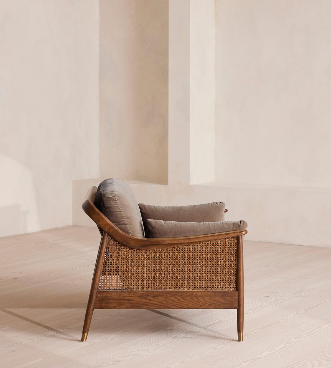 Atlanta Loveseat - Velvet - Taupe - US - Images - Image 3
