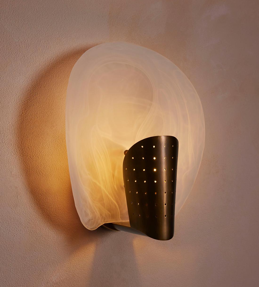 Milos Wall Light - US - Images - Image 4
