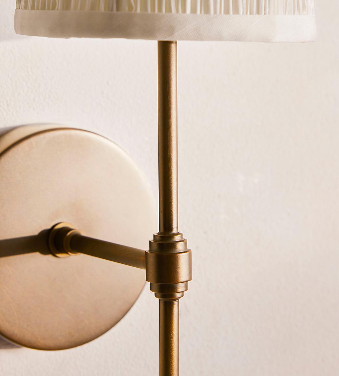 Isobella Wall Light - Antiqued Brass - Images - Image 5