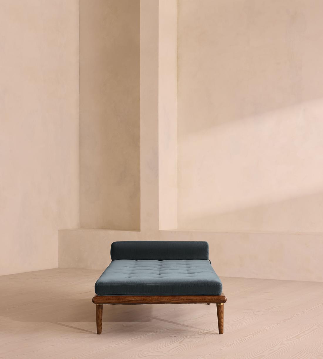 Theodore Daybed - Grey Blue Velvet - Images - Image 3