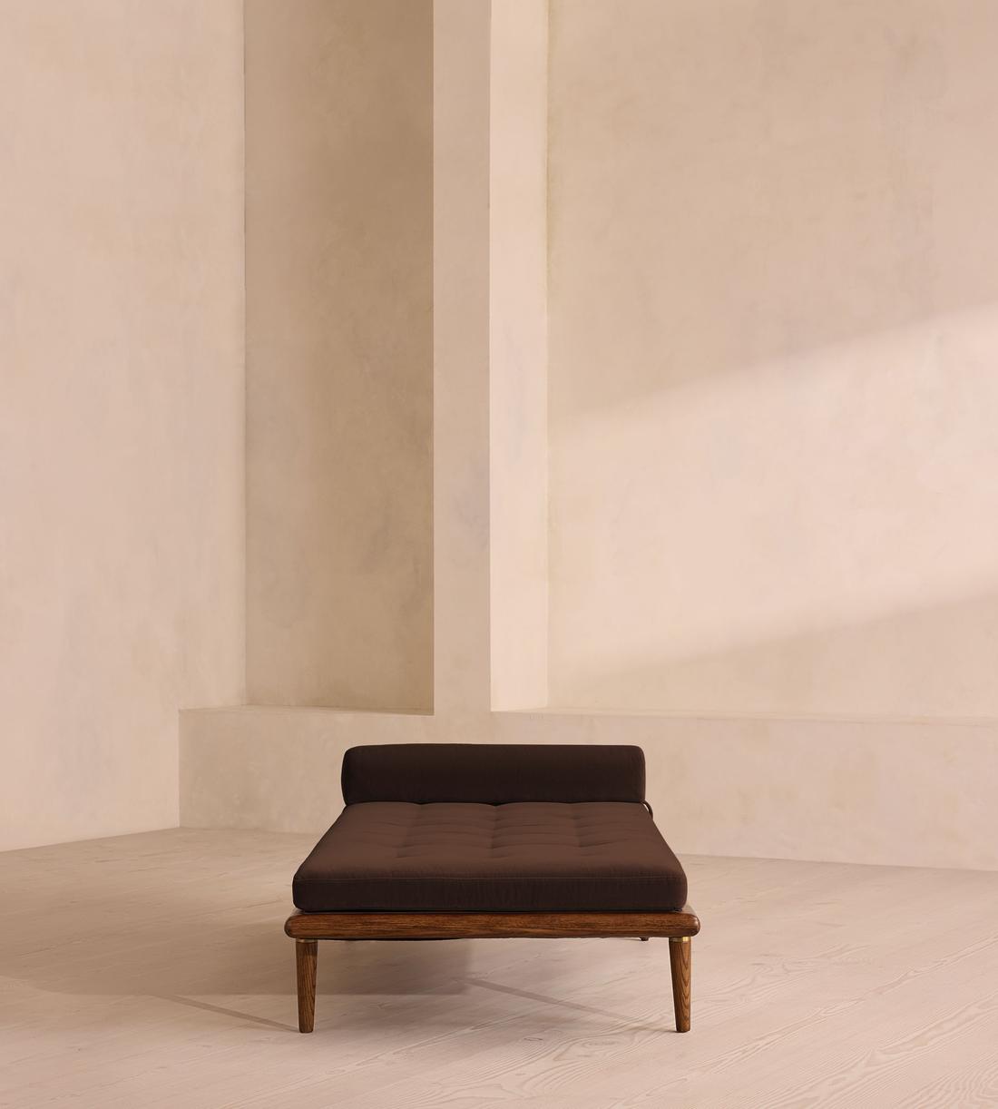 Theodore Daybed - Chocolate Velvet - Images - Image 3