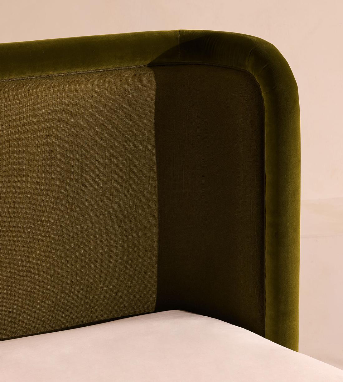 Willem Bed - Queen - Velvet & Linen - Olive - US - Images - Image 4