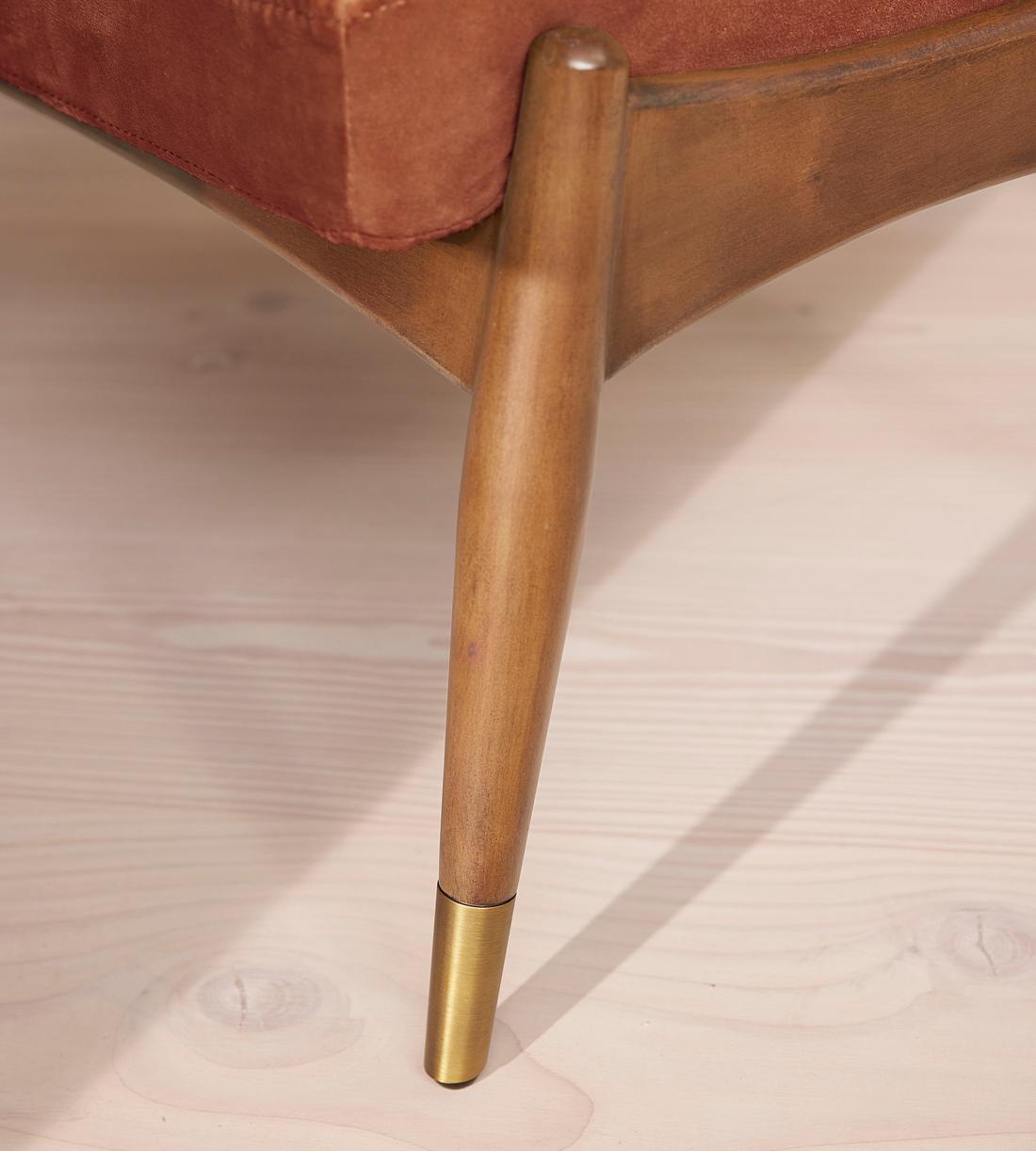 Theodore Oak Footstool - Velvet - Antique Rose - Images - Image 5