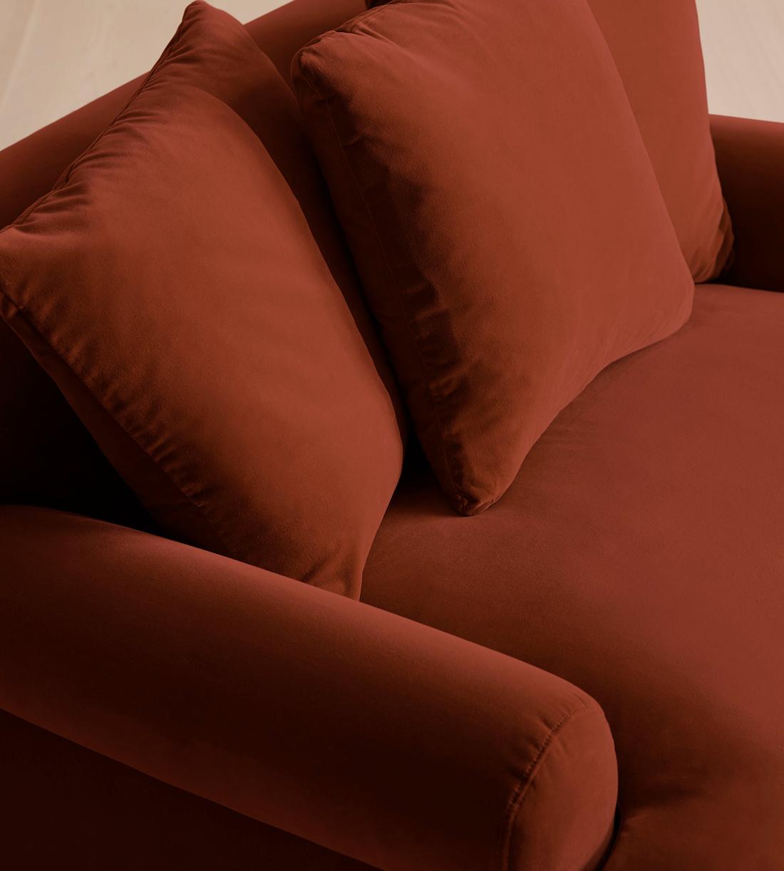 Audrey Loveseat - Velvet - Rust - US - Images - Image 5