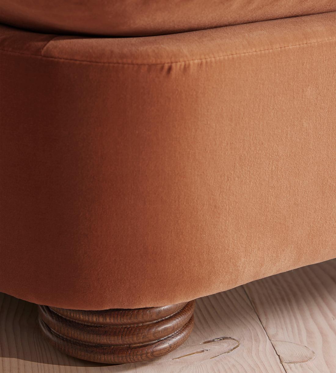 Rava Three Seater Sofa - Velvet - Antique Rose - Images - Image 7