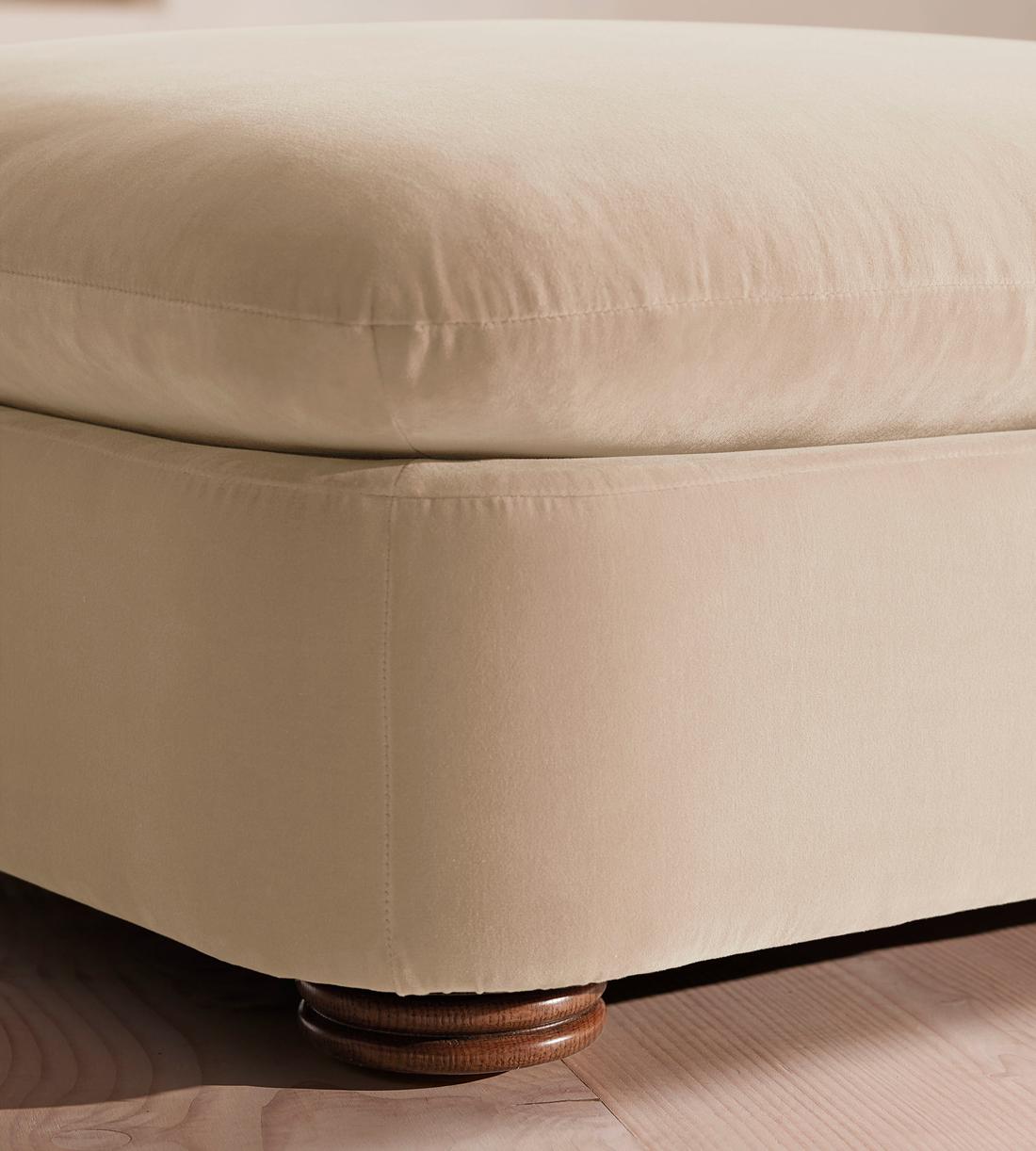 Rava Ottoman - Velvet - Porcelain - US - Image 5