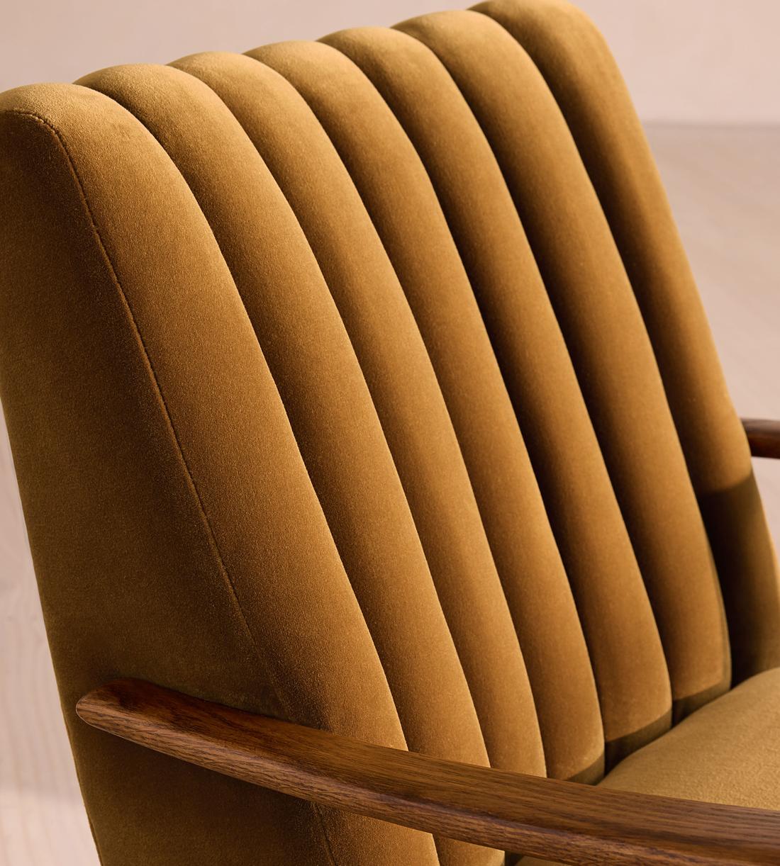 Evie Armchair - Velvet - Mustard - Images - Image 5