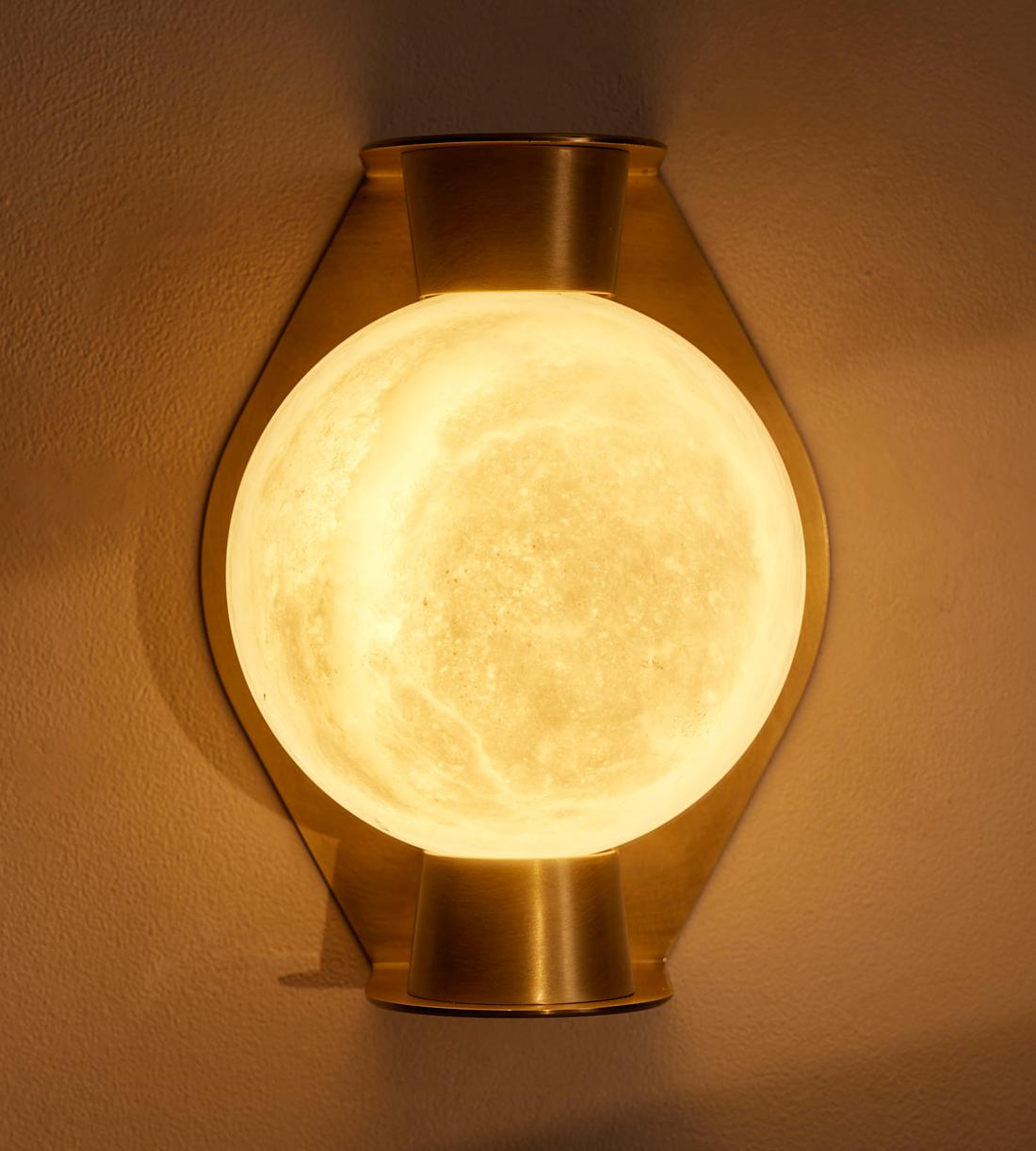 Enzo Wall Light - Large - US - Images - Image 5