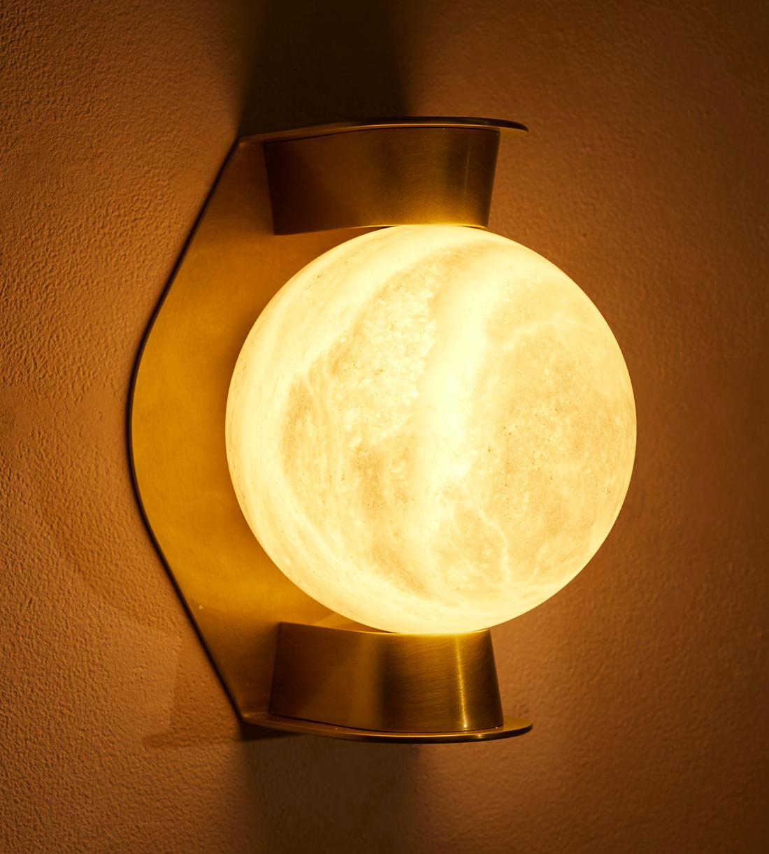Enzo Wall Light - Large - US - Listing - Image 2
