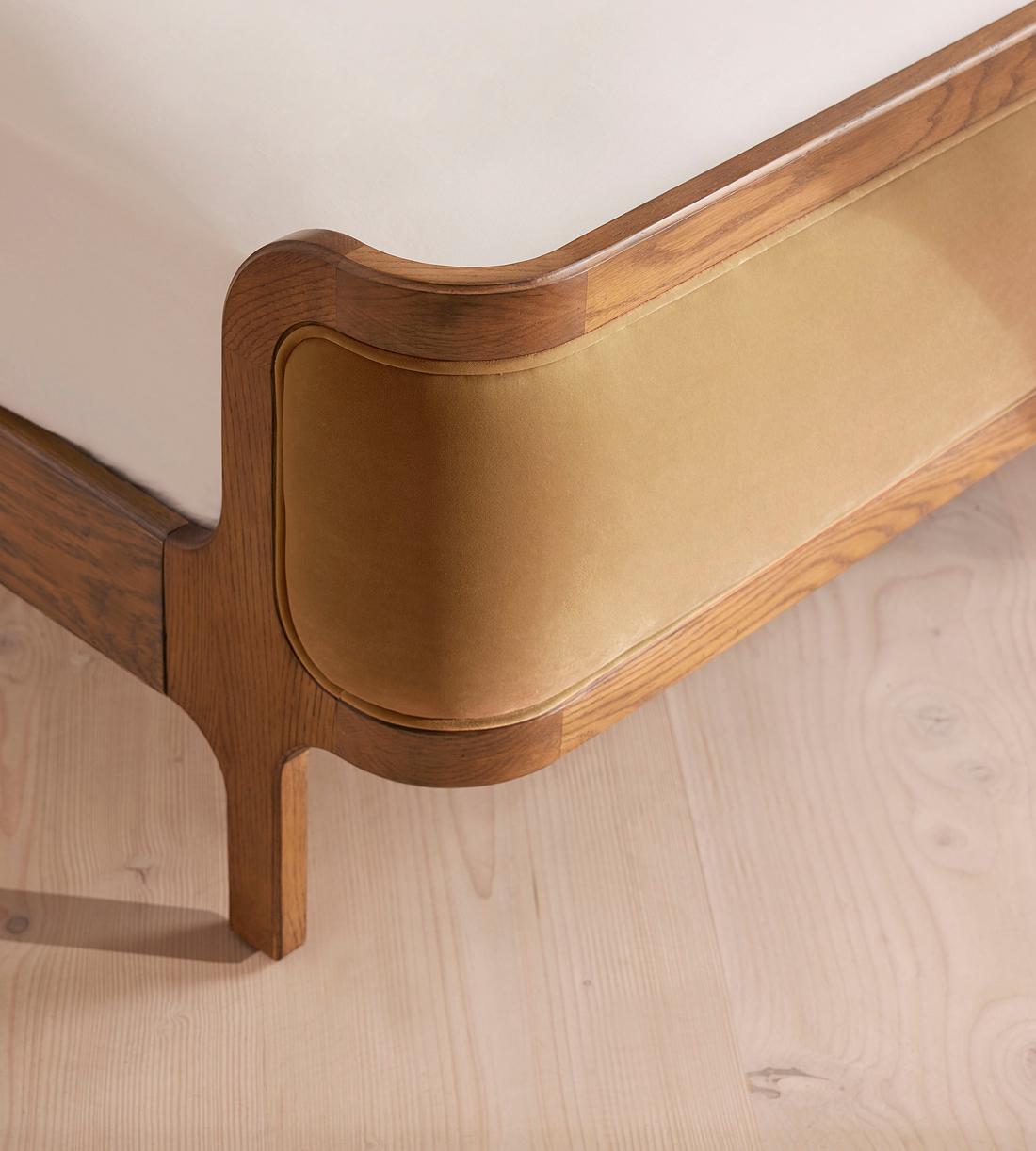 Belsa Bed - Light Oak - King - Velvet - Camel - US - Images - Image 5