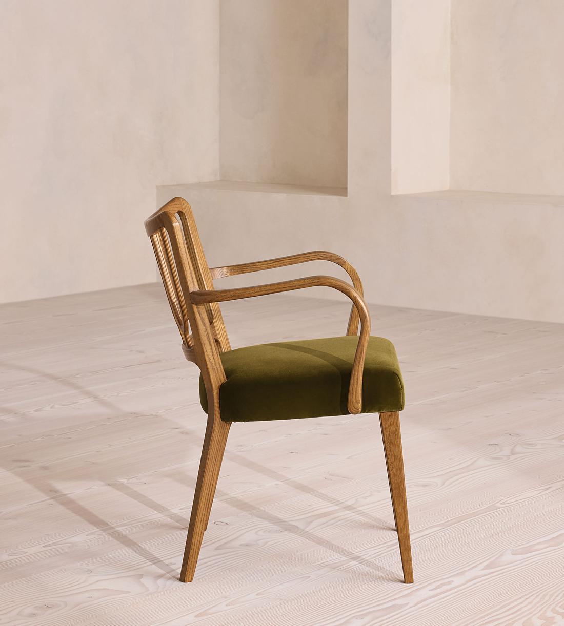 Leonie Armed Dining Chair - Velvet - Olive - Images - Image 3