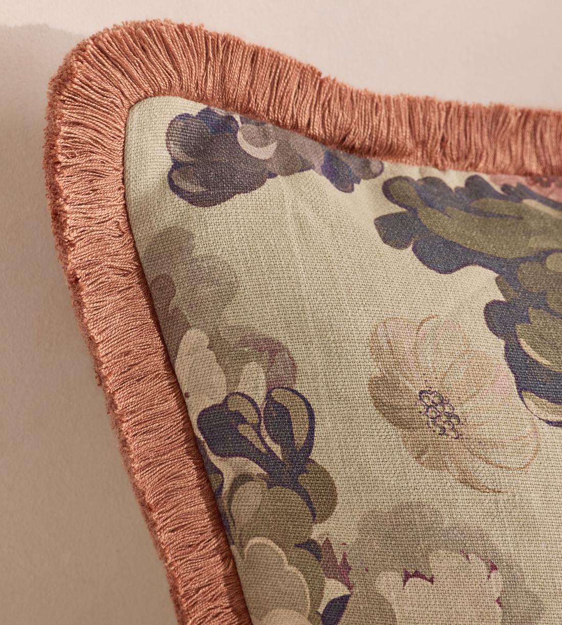 Skylar Square Cushion - Cream - Images - Image 4