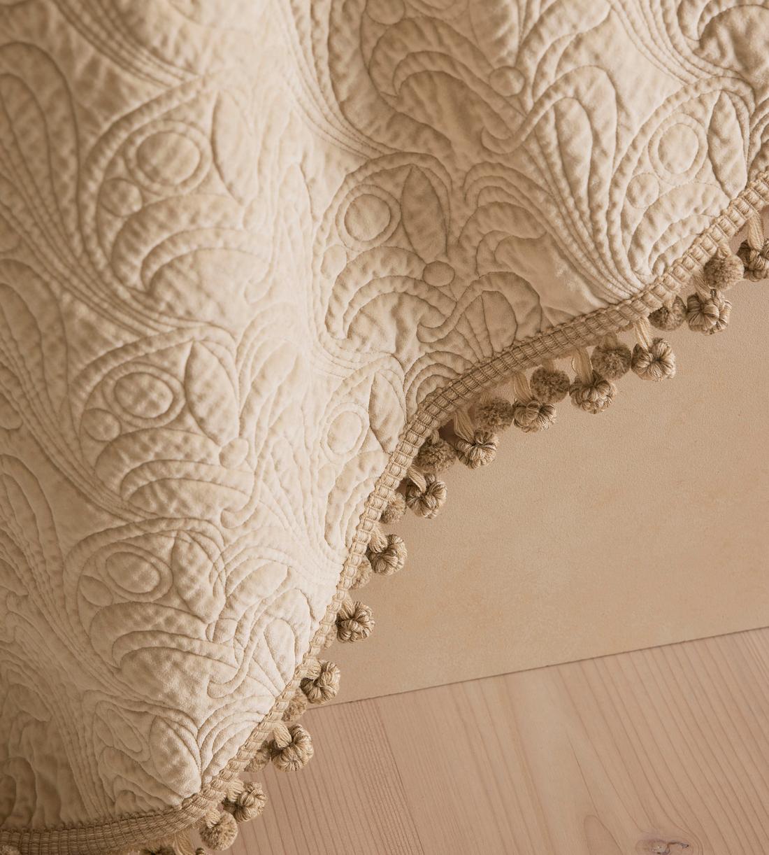 Obie Bedspread Cream - 230 x 230cm - Images - Image 5
