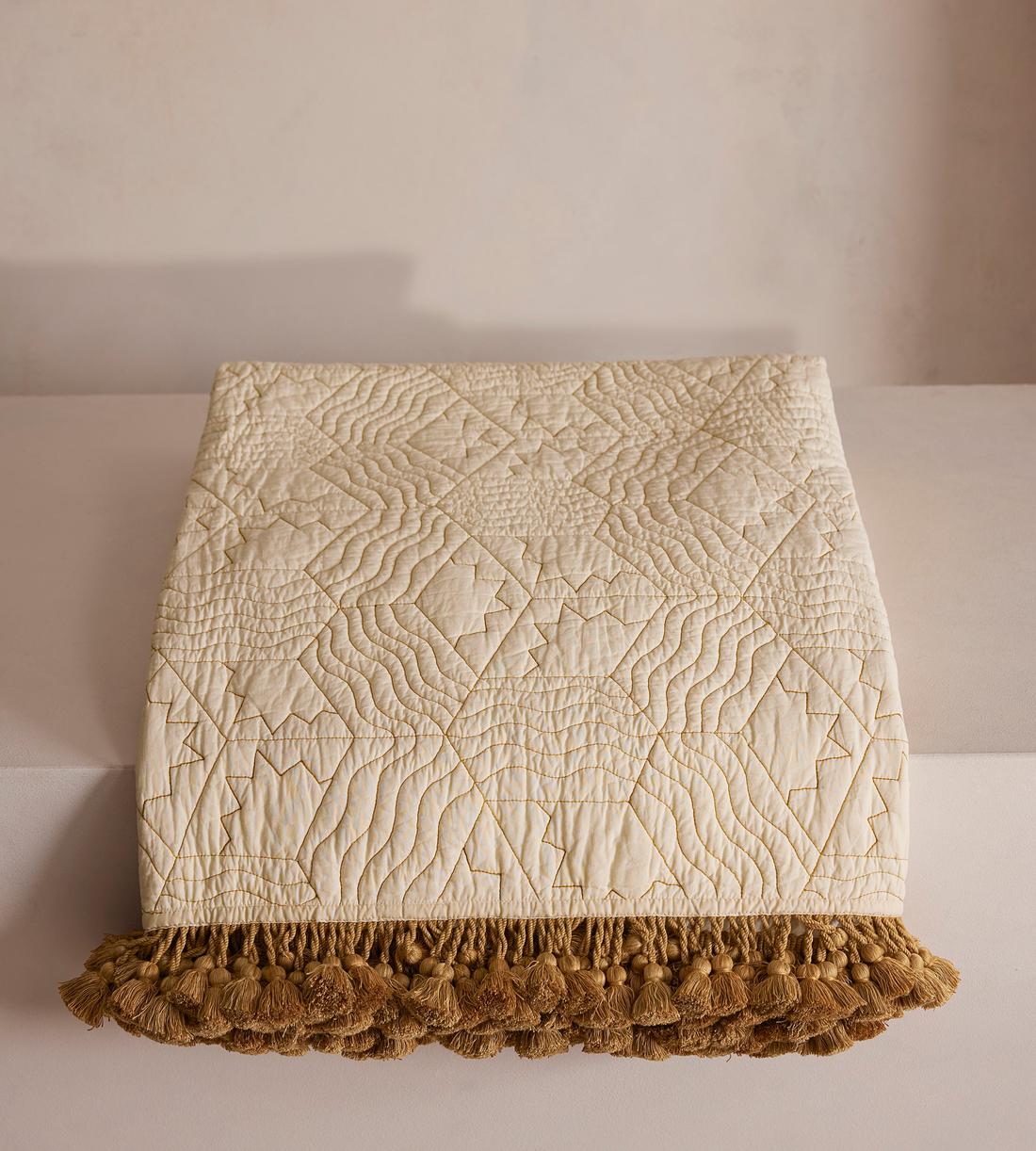 Callington Bedspread - 230 x 230cm - Listing - Image 1