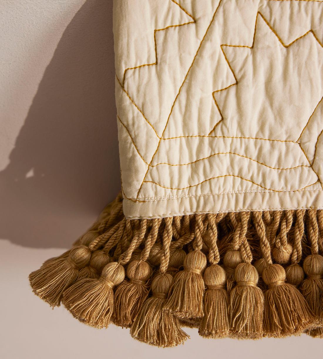 Callington Bedspread - 230 x 230cm - Images - Image 4