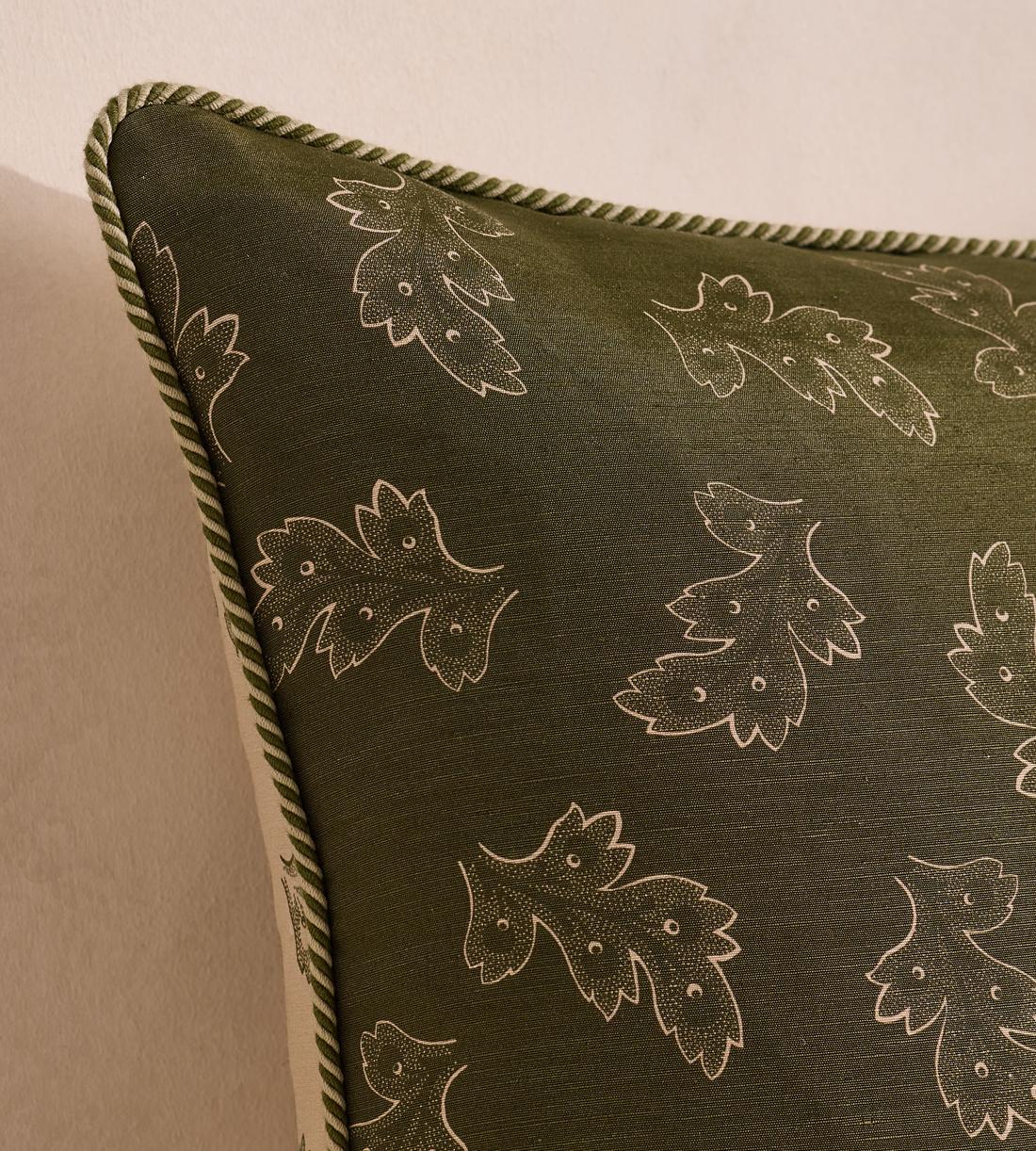 Elia Square Cushion - Images - Image 4