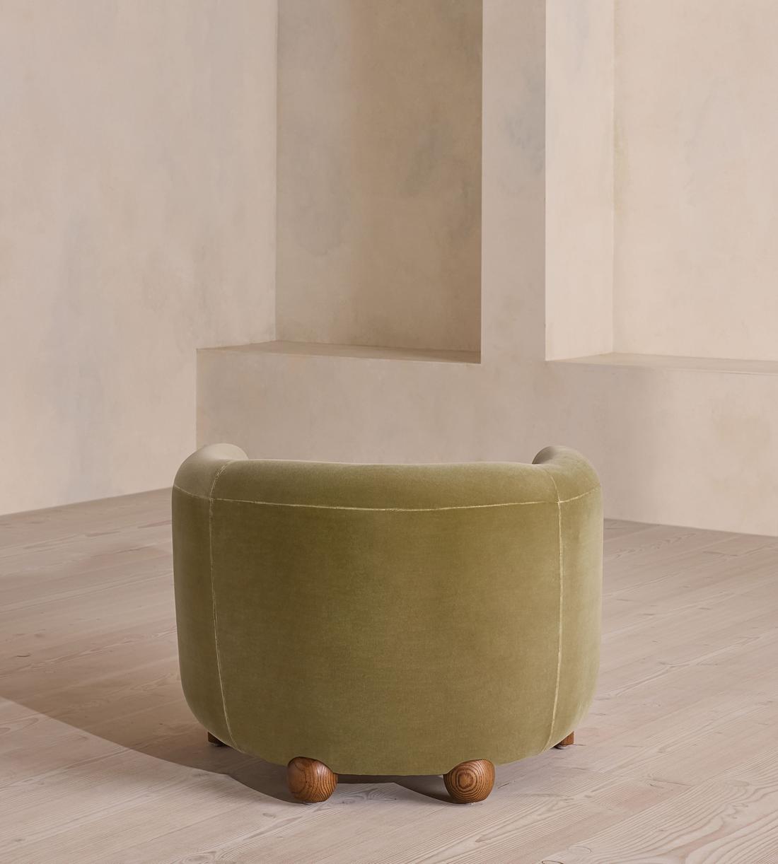 Winnie Armchair - Velvet - Lichen - US - Images - Image 4