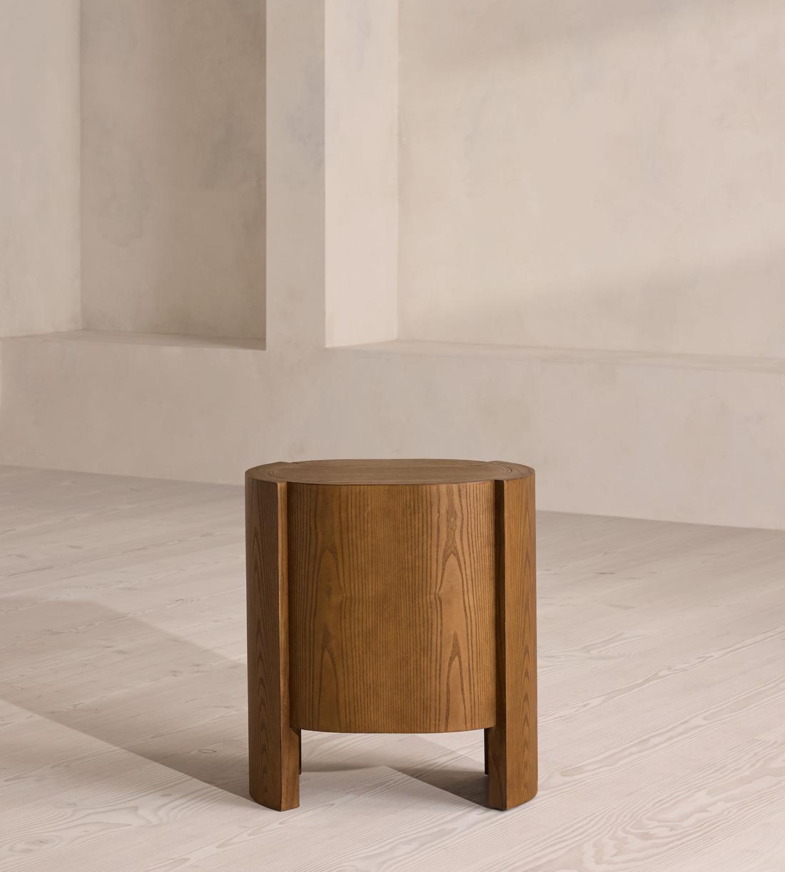 Devon Bedside Table - Images - Image 5