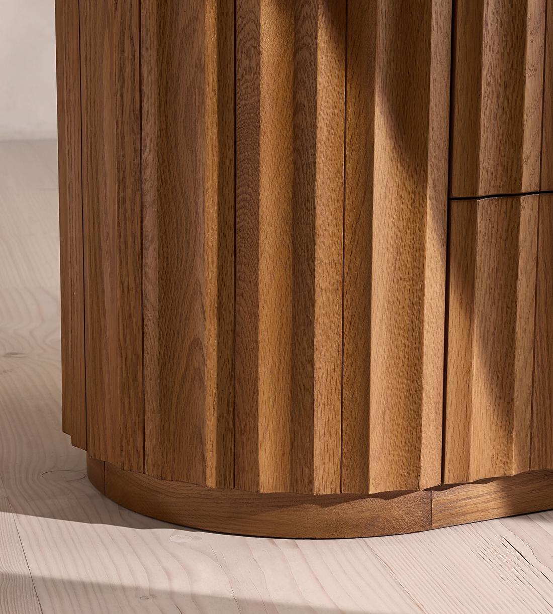 Railton Three Drawer Dresser - Images - Image 7