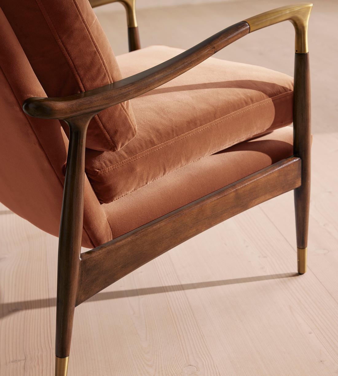 Theodore Armchair - Velvet - Antique Rose - Images - Image 5
