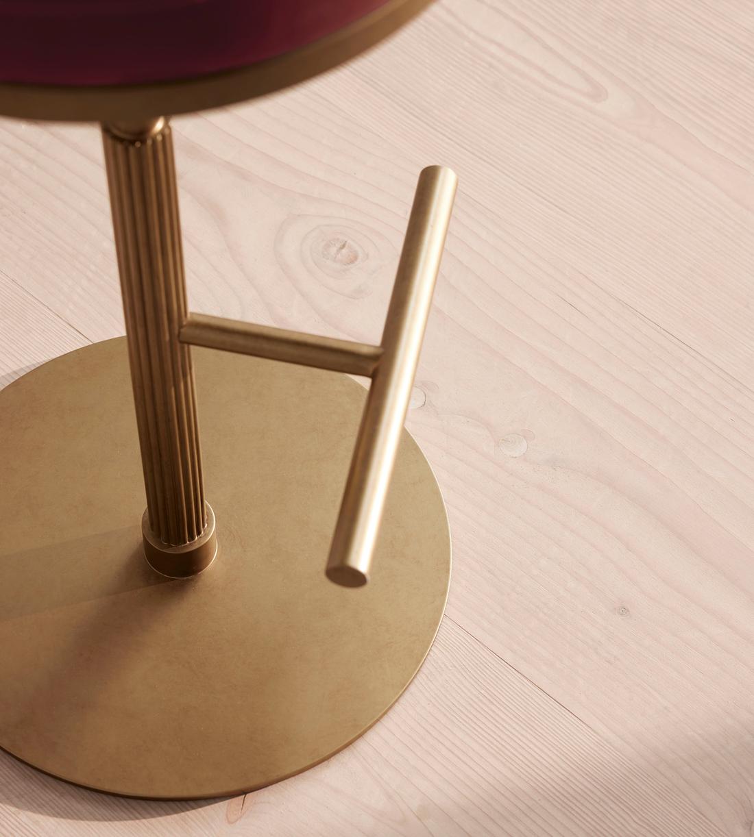 Wardell Counter Stool - Leather - Sangria - Images - Image 4