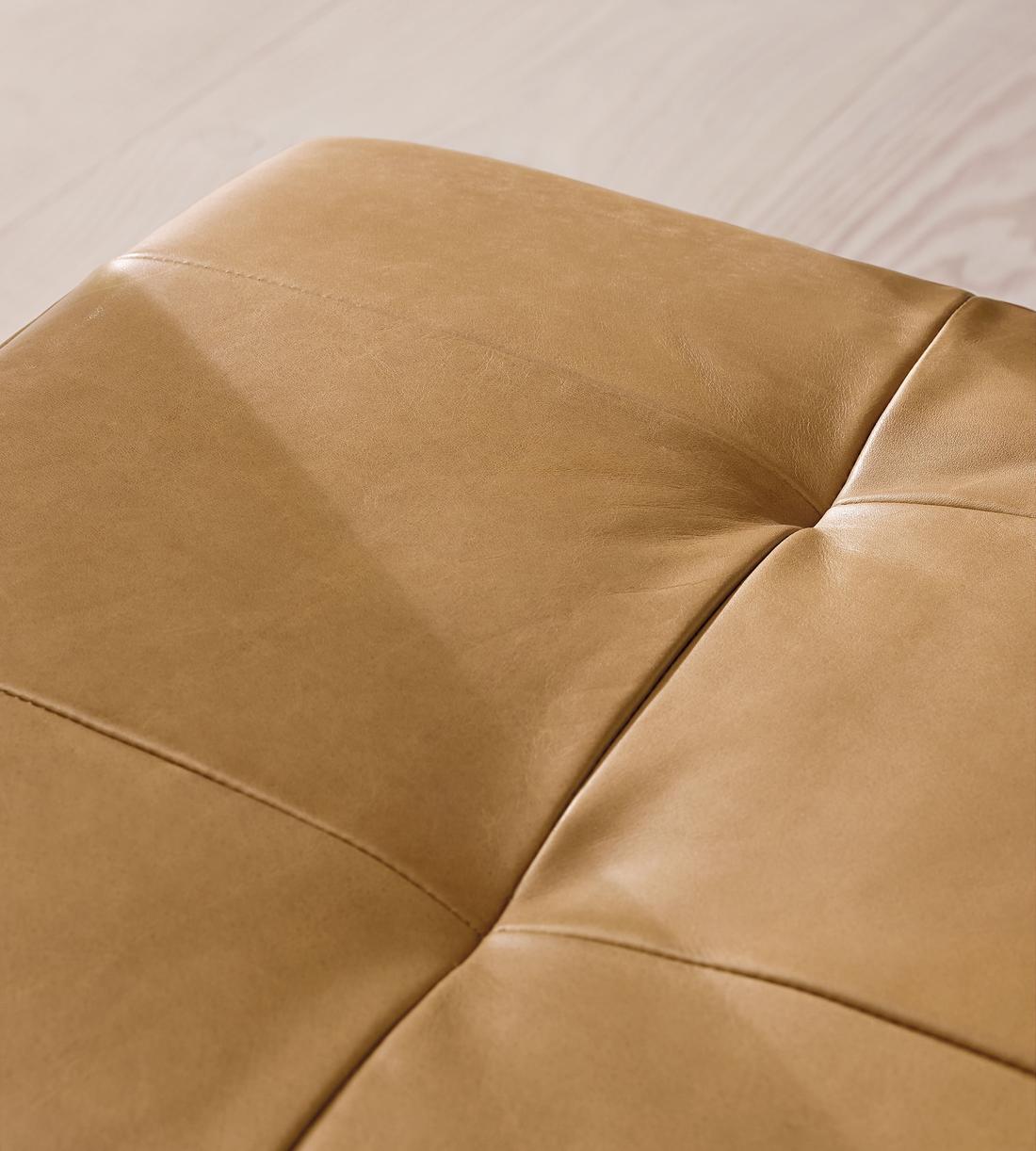 Theodore Bench - Leather - Honey - Images - Image 4
