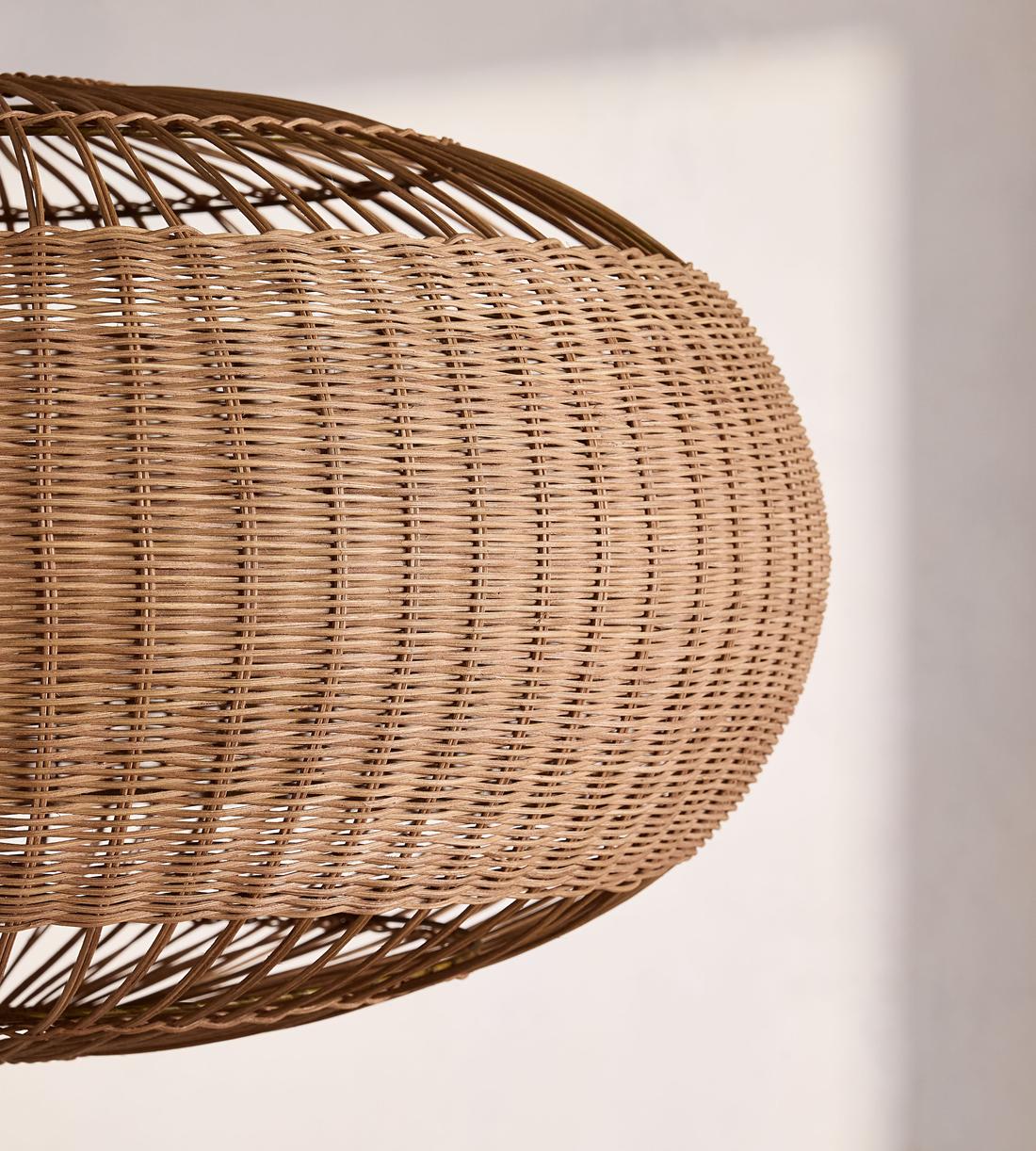 Rohe Pendant - Images - Image 5