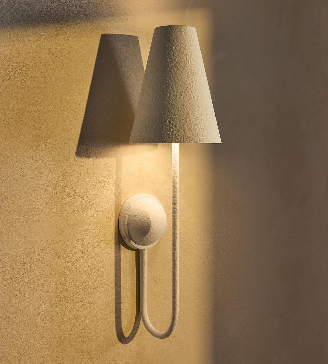 Aaron Wall Light - Images - Image 3
