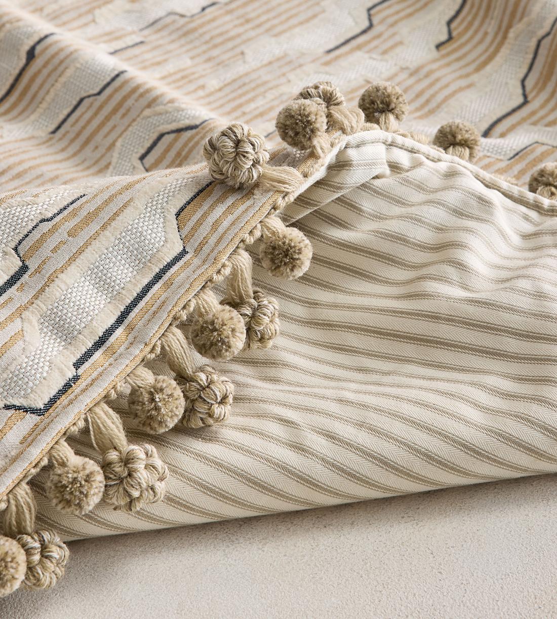 Cloud Bedspread - 130 x 230cm - Images - Image 3