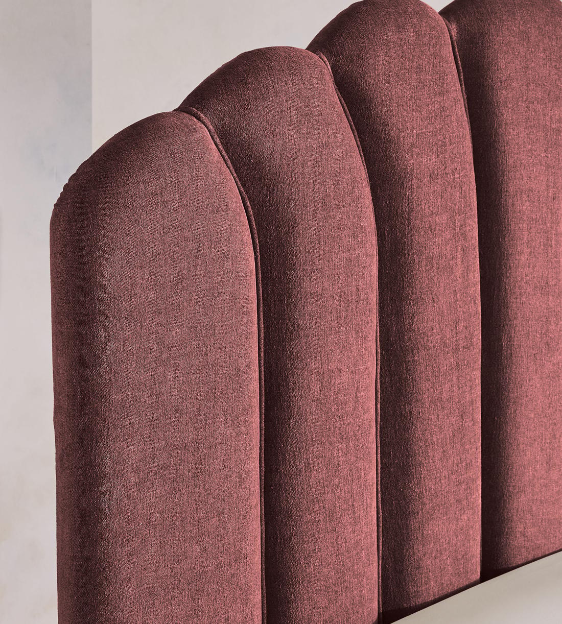 Manette Bed - King - Linen Chenille - Bordeaux - UK - Images - Image 5
