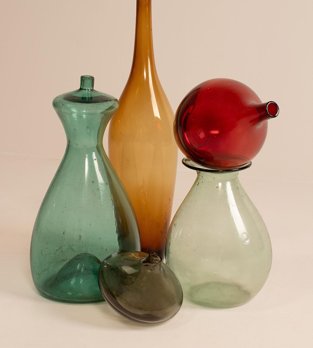 Vintage Glass Vessels Collection - Images - Image 4