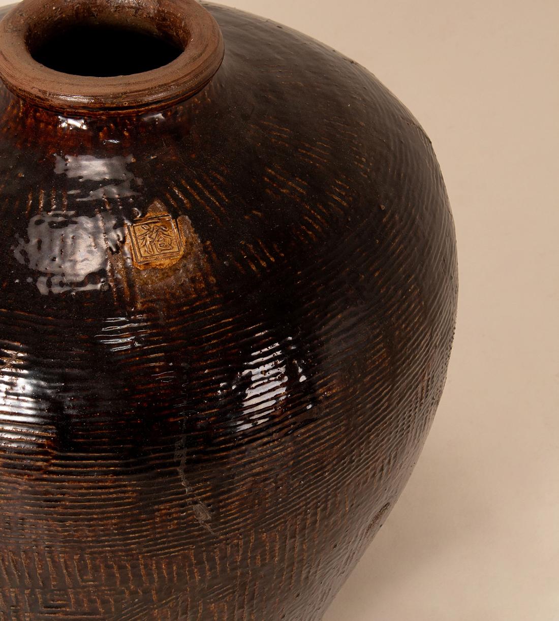 Vintage Crackle Glazed Pot - Asia - Images - Image 3