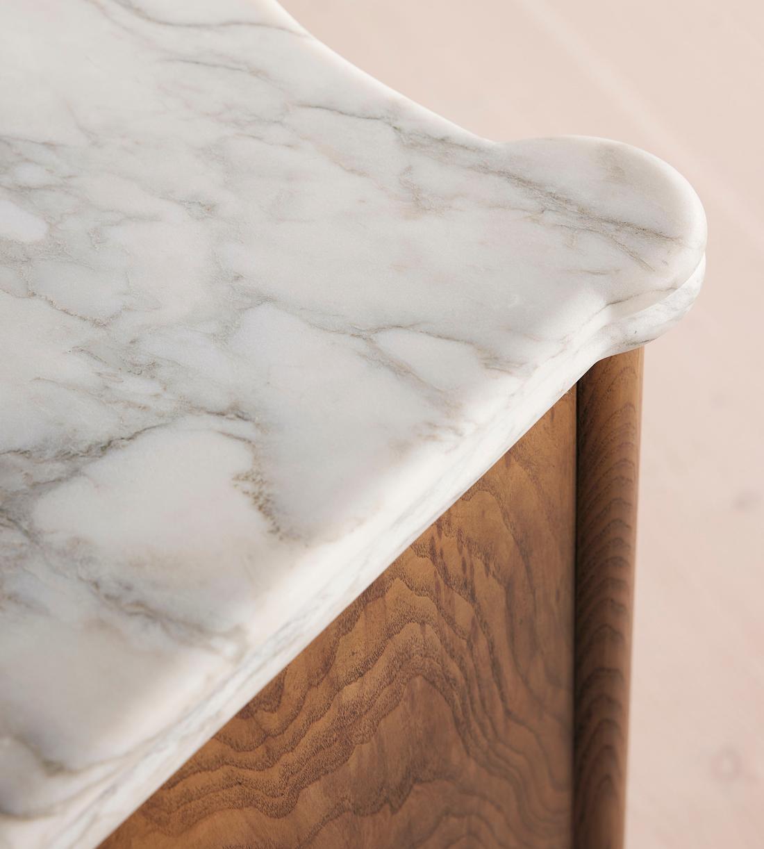 Valerie Single Vanity - Arabescato Marble - Images - Image 7