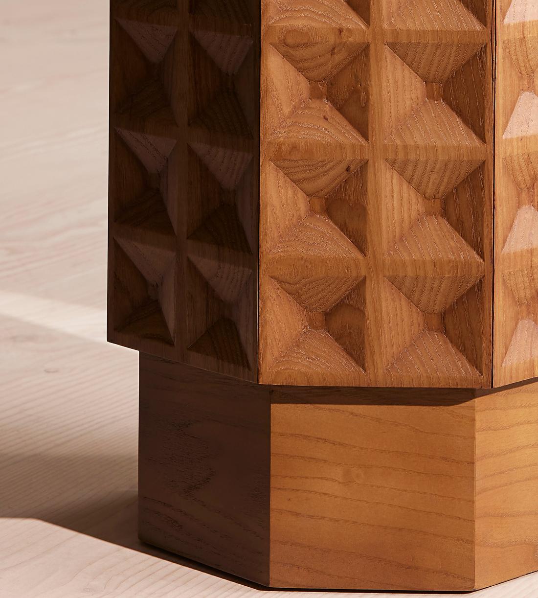 Dante Side Table - Dark Emperador Marble - Images - Image 7