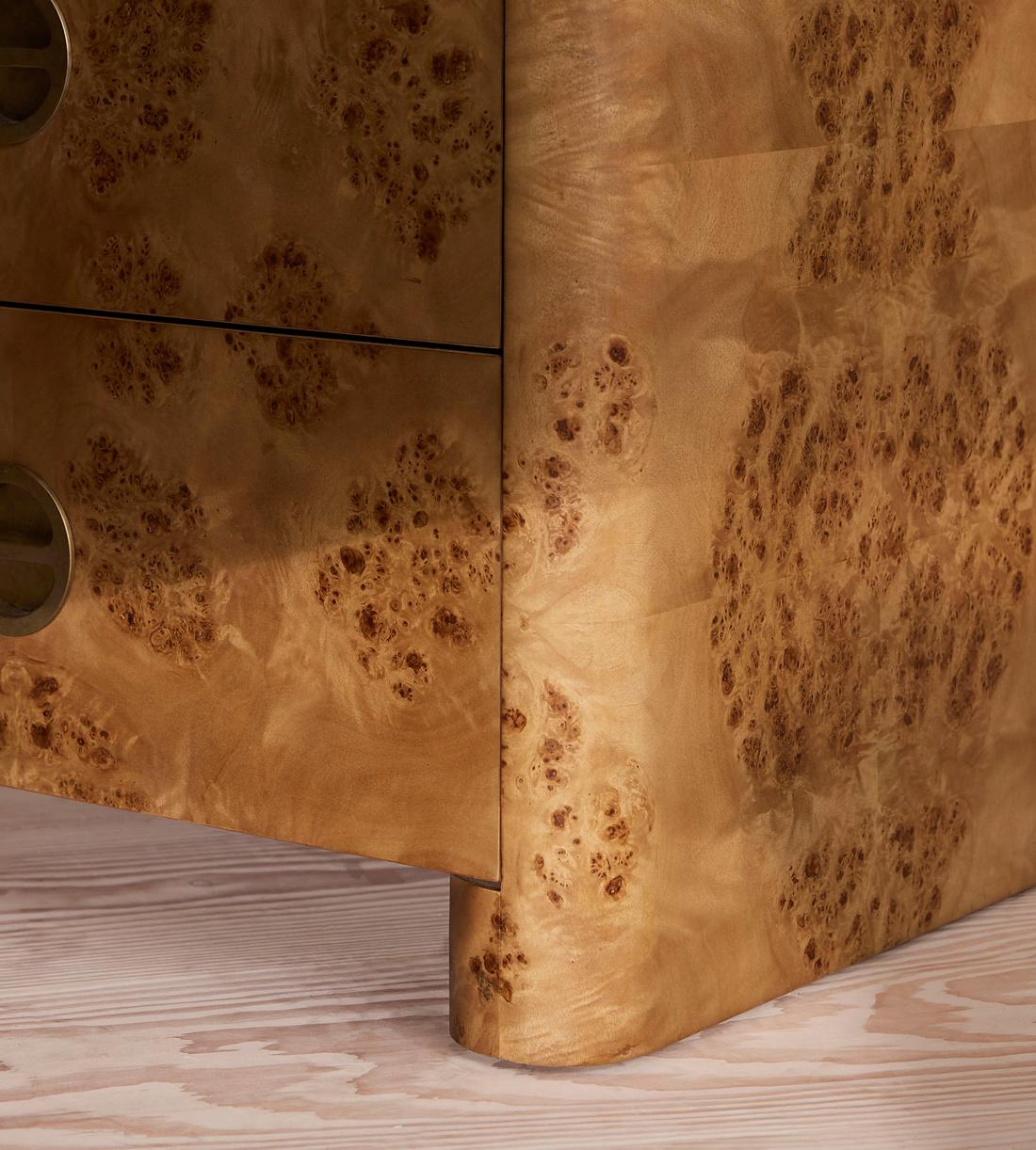 Warwick Six Drawer Dresser - Mappa Burl - Images - Image 7