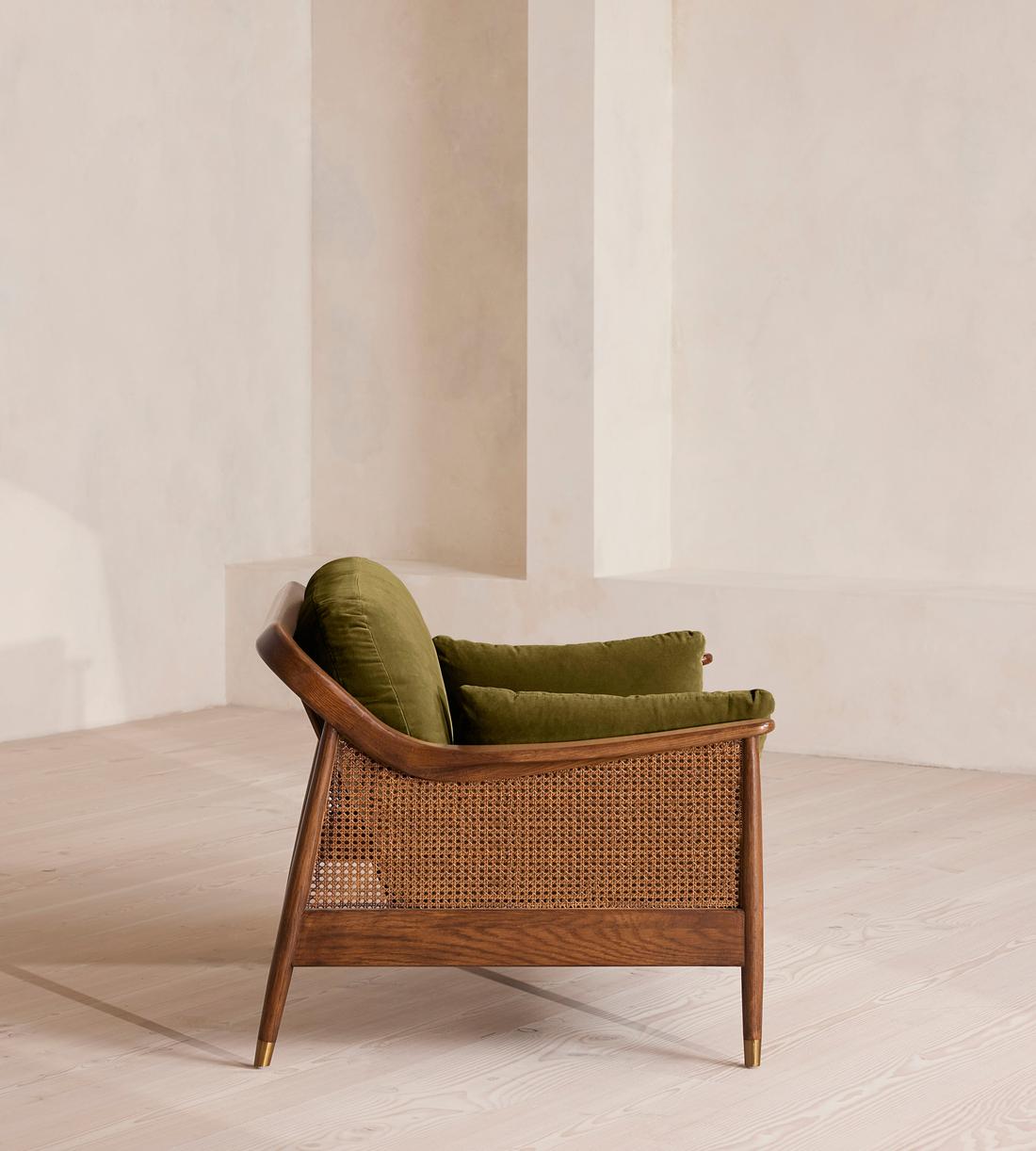 Atlanta Loveseat - Velvet - Olive - US - Images - Image 3