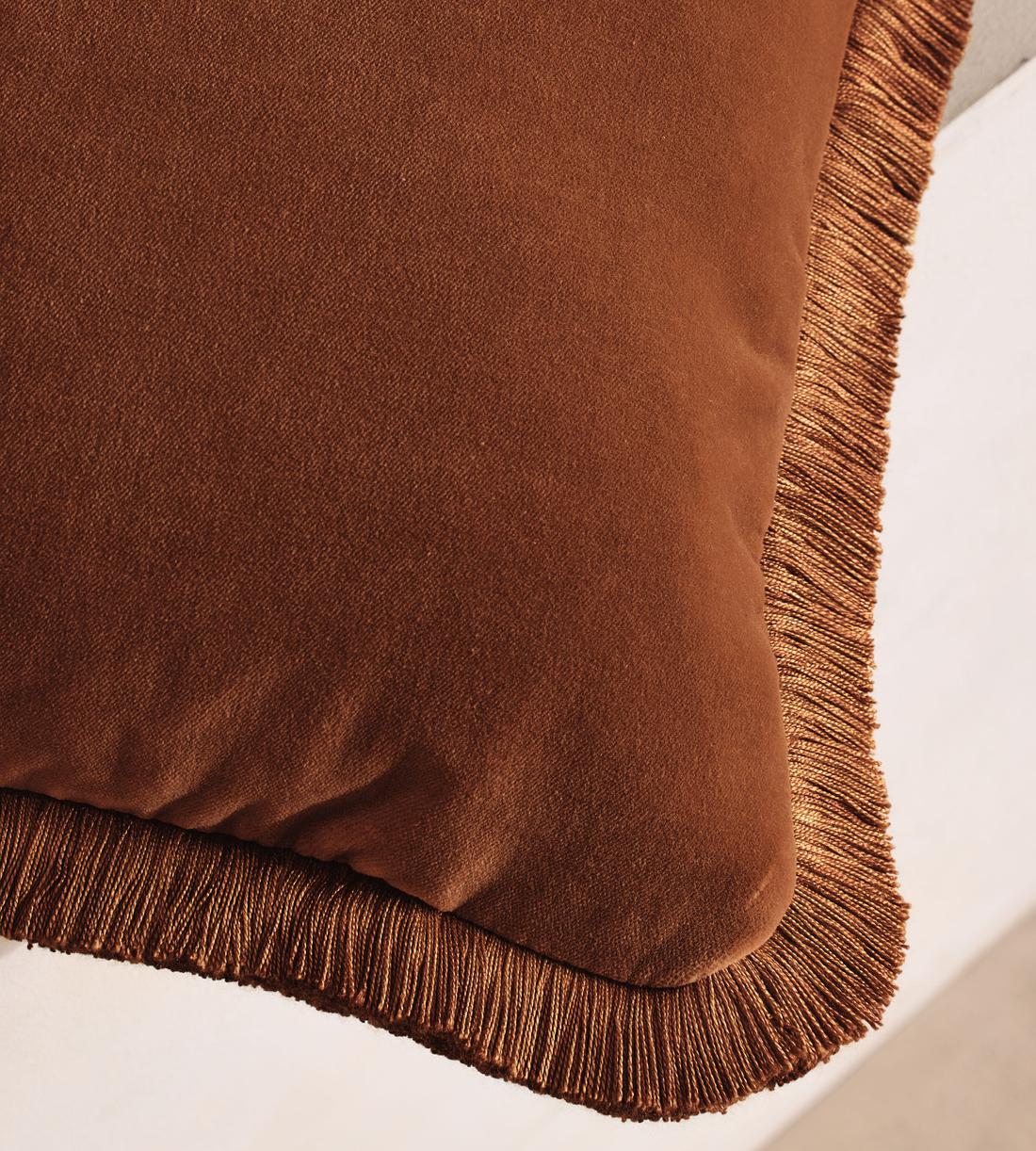 Margeaux Square Cushion - Cinnamon - Images - Image 6