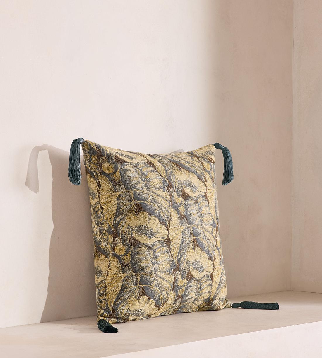 Raleigh Square Cushion - Listing - Image 3