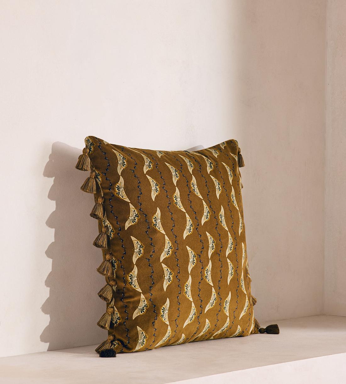 Deklan Square Cushion - Listing - Image 4