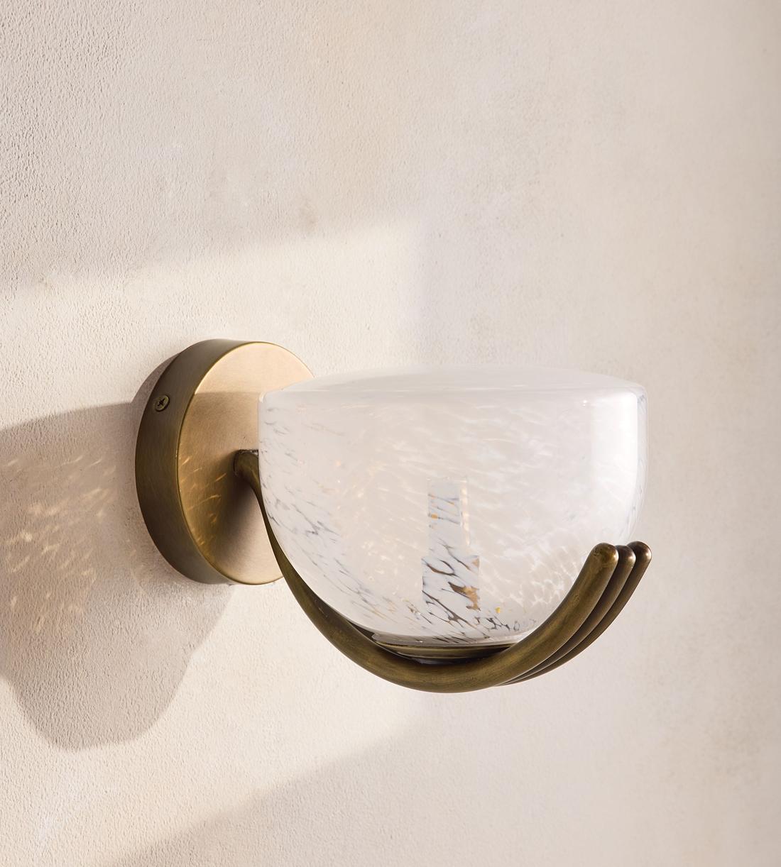 Elber Wall Light - IP44 - US - Images - Image 3